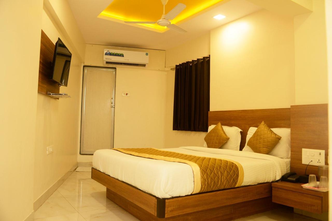 Hotel Ashyana - Near To Grant Road Station Mumbai Exterior foto