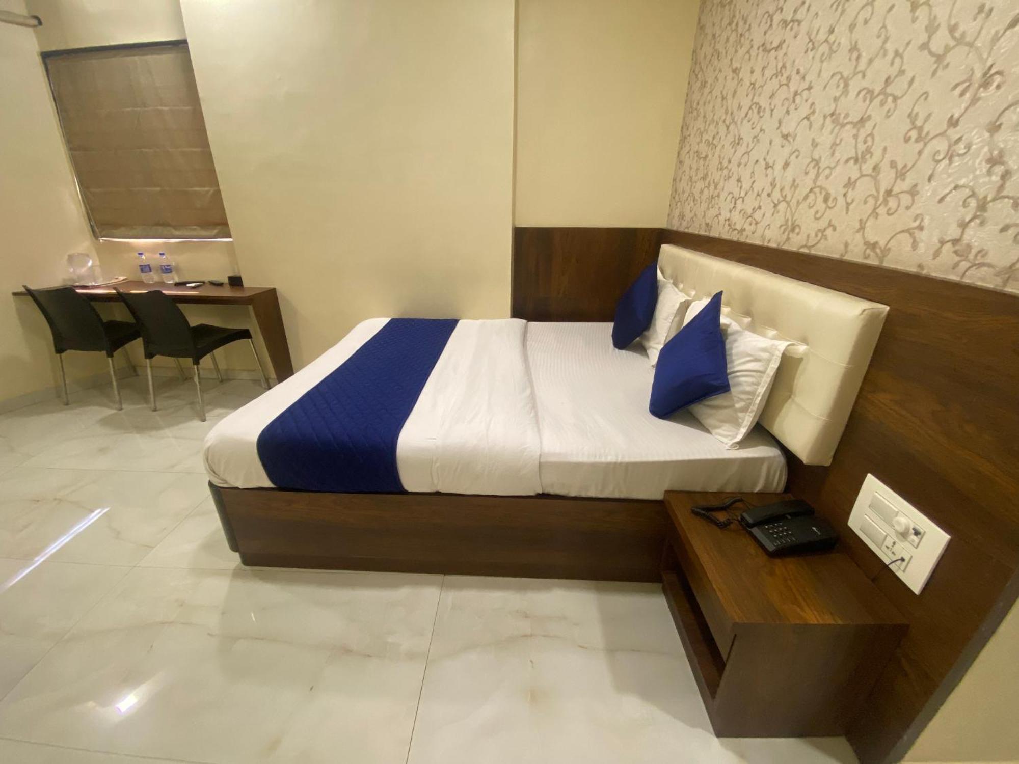 Hotel Ashyana - Near To Grant Road Station Mumbai Exterior foto